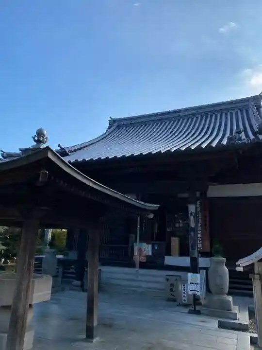 本山寺の本殿・本堂