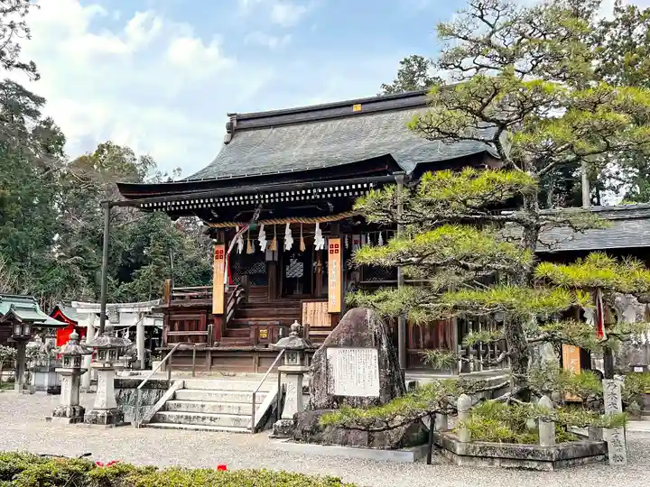 沙沙貴神社の本殿・本堂