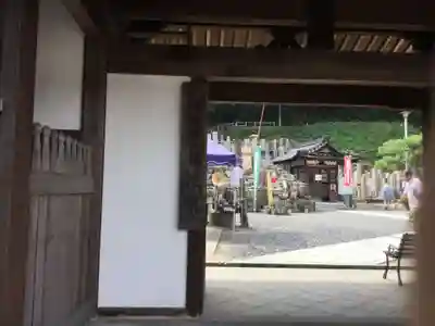 長性院の山門・神門