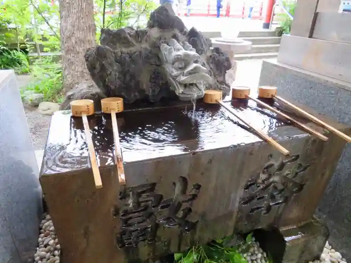 多摩川浅間神社の手水舎