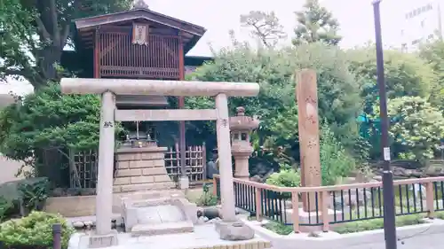 八幡神社(大洲藩加藤家上屋敷跡)の鳥居