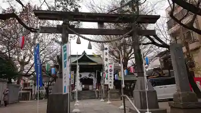 宇迦八幡宮の鳥居