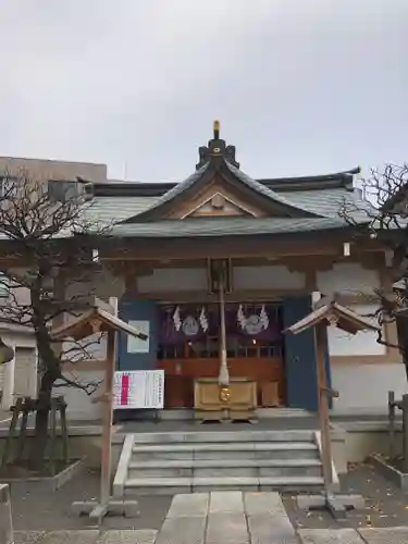 穏田神社の本殿・本堂