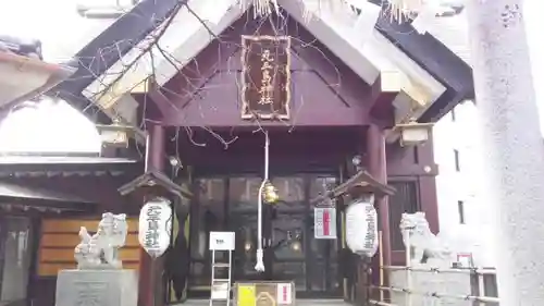 元三島神社の本殿・本堂