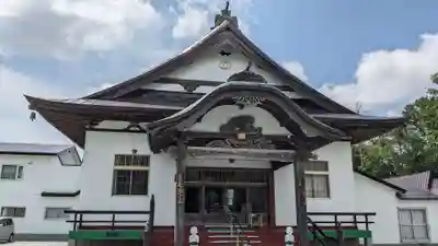 実心寺の本殿・本堂