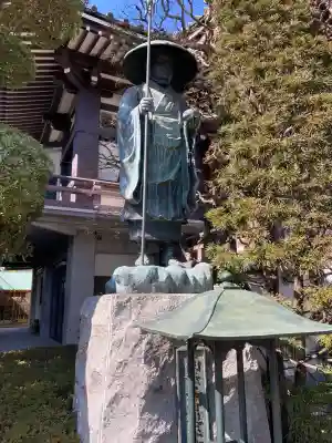 金剛寺の{uncategorized: "未分類", other: "その他", undefined: "問題あり", building: "その他建物", grave: "お墓", sacred_gate: "鳥居", guardian: "狛犬", statue: "像", buddha: "仏像", history: "歴史", nature: "自然", garden: "庭園", animal: "動物", pagoda: "塔", temizu: "手水舎", mountain_gate: "山門・神門", sanctuary: "本殿・本堂", subordinate: "末社・摂社", art: "芸術", scenery: "景色", jizo: "地蔵", ema: "絵馬", goshuin: "御朱印", omikuji: "おみくじ", items: "授与品その他", amulet: "お守り", goshuincho: "御朱印帳", eats: "食事", festival: "お祭り", votive_dance: "神楽", shichigosan: "七五三参", wedding: "結婚式", experience: "体験その他", initially: "初詣", around: "周辺", anti_infection: "感染症対策"}