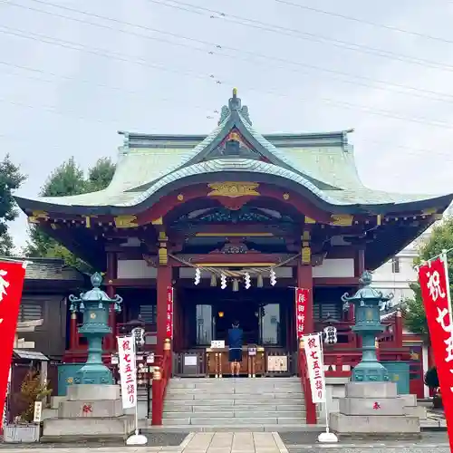 羽田神社の本殿・本堂