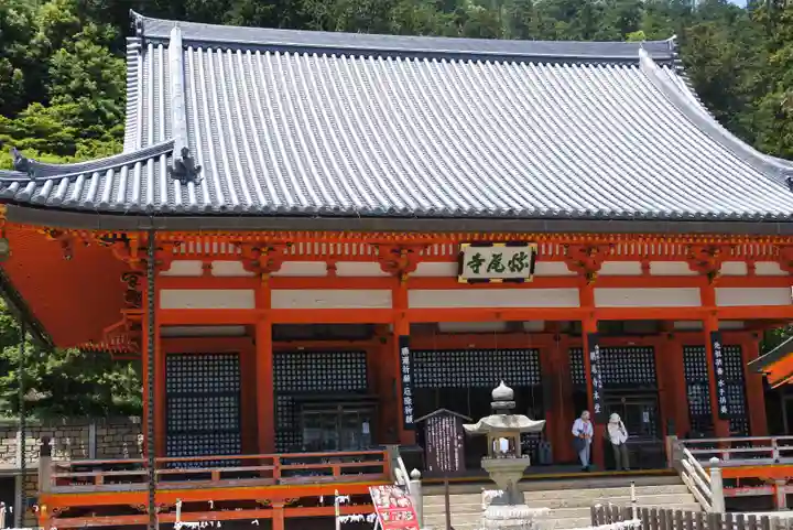 勝尾寺の本殿・本堂