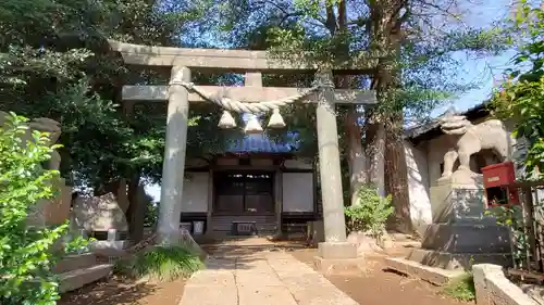 八幡神社の鳥居