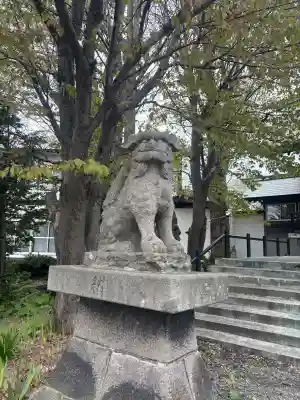 豊足神社の{uncategorized: "未分類", other: "その他", undefined: "問題あり", building: "その他建物", grave: "お墓", sacred_gate: "鳥居", guardian: "狛犬", statue: "像", buddha: "仏像", history: "歴史", nature: "自然", garden: "庭園", animal: "動物", pagoda: "塔", temizu: "手水舎", mountain_gate: "山門・神門", sanctuary: "本殿・本堂", subordinate: "末社・摂社", art: "芸術", scenery: "景色", jizo: "地蔵", ema: "絵馬", goshuin: "御朱印", omikuji: "おみくじ", items: "授与品その他", amulet: "お守り", goshuincho: "御朱印帳", eats: "食事", festival: "お祭り", votive_dance: "神楽", shichigosan: "七五三参", wedding: "結婚式", experience: "体験その他", initially: "初詣", around: "周辺", anti_infection: "感染症対策"}