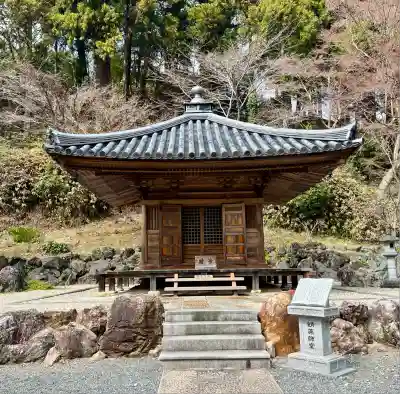 尊永寺(静岡県)