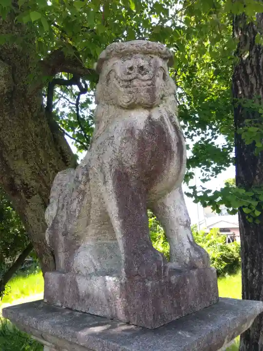 日置神社の{uncategorized: "未分類", other: "その他", undefined: "問題あり", building: "その他建物", grave: "お墓", sacred_gate: "鳥居", guardian: "狛犬", statue: "像", buddha: "仏像", history: "歴史", nature: "自然", garden: "庭園", animal: "動物", pagoda: "塔", temizu: "手水舎", mountain_gate: "山門・神門", sanctuary: "本殿・本堂", subordinate: "末社・摂社", art: "芸術", scenery: "景色", jizo: "地蔵", ema: "絵馬", goshuin: "御朱印", omikuji: "おみくじ", items: "授与品その他", amulet: "お守り", goshuincho: "御朱印帳", eats: "食事", festival: "お祭り", votive_dance: "神楽", shichigosan: "七五三参", wedding: "結婚式", experience: "体験その他", initially: "初詣", around: "周辺", anti_infection: "感染症対策"}