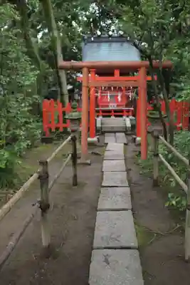 越ヶ谷久伊豆神社の末社・摂社