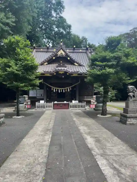 玉敷神社の本殿・本堂