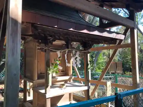 自玉手祭来酒解神社の末社