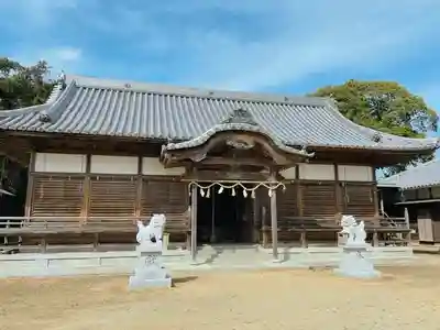 伊勢久留麻神社の本殿・本堂