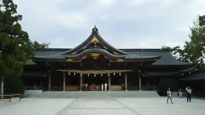 寒川神社の本殿・本堂