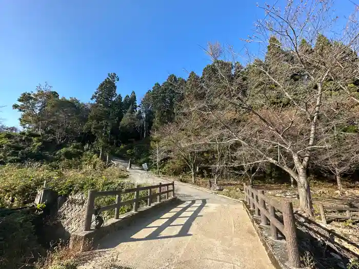 松尾山　天養寺の建物その他