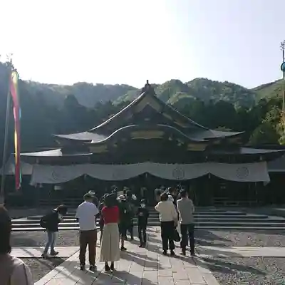 彌彦神社の本殿・本堂