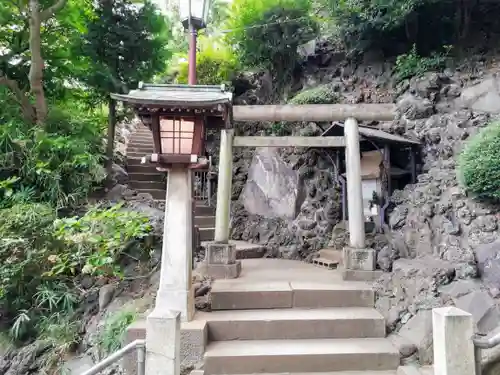 品川神社の鳥居