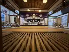 松原八幡神社の本殿