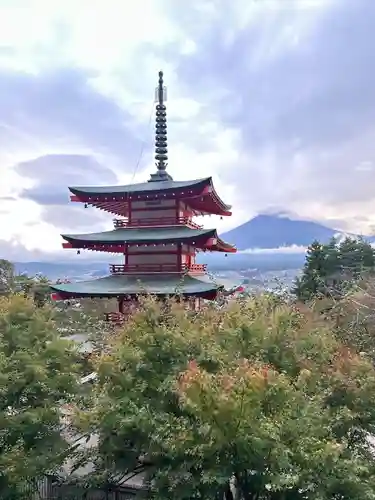 新倉富士浅間神社(山梨県)
