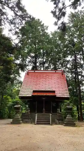 素盞嗚尊神社の本殿・本堂