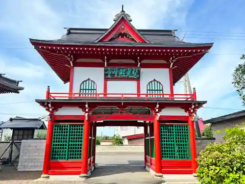 蓮乗院の山門・神門