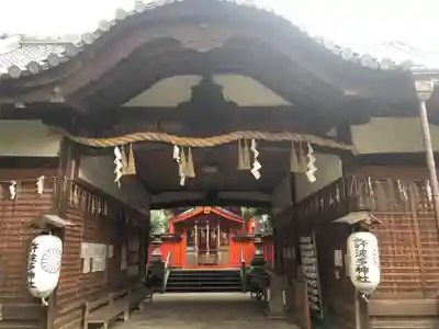 許波多神社(五ケ庄鎮座)の山門・神門