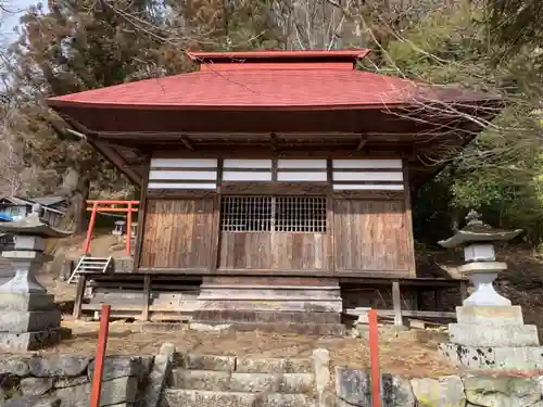 戸澤神社の本殿