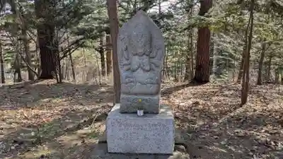 稲荷神社の仏像
