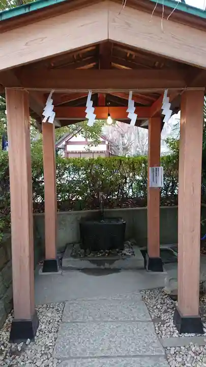 稲毛神社の手水舎
