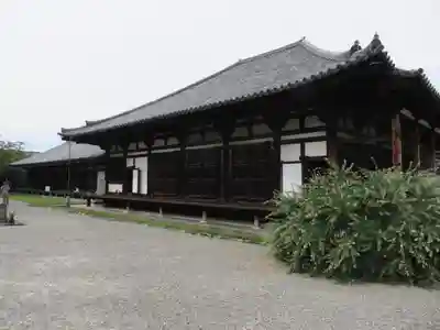 元興寺の本殿・本堂