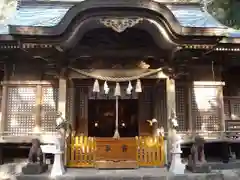 行縢神社の本殿