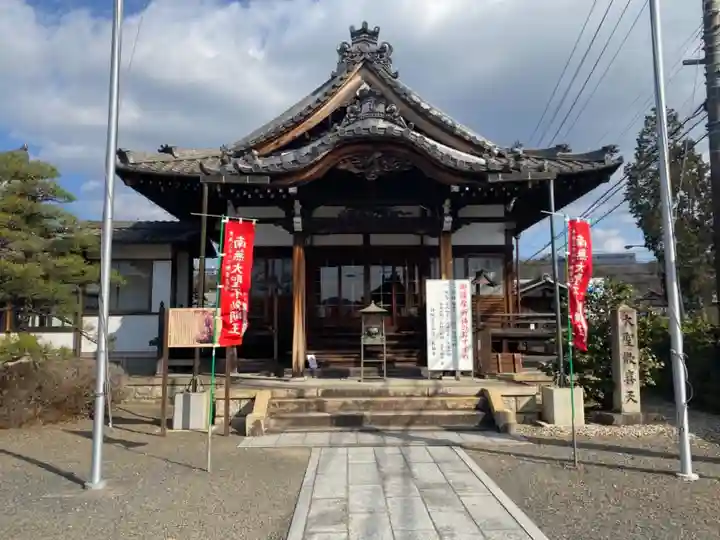 長福寺の本殿・本堂