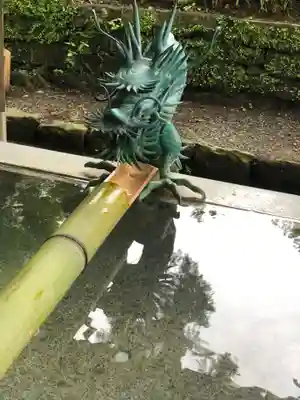 事任八幡宮の手水舎