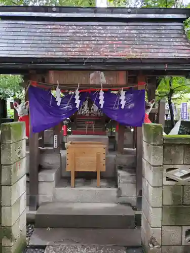 蛇窪神社の末社