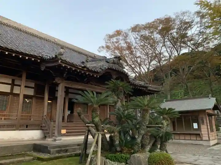 真福寺の本殿・本堂