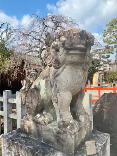 車折神社の狛犬