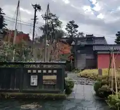 服部神社の建物その他