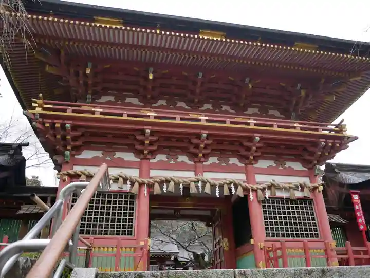 志波彦神社・鹽竈神社の山門・神門
