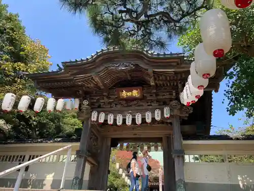 龍口寺の山門