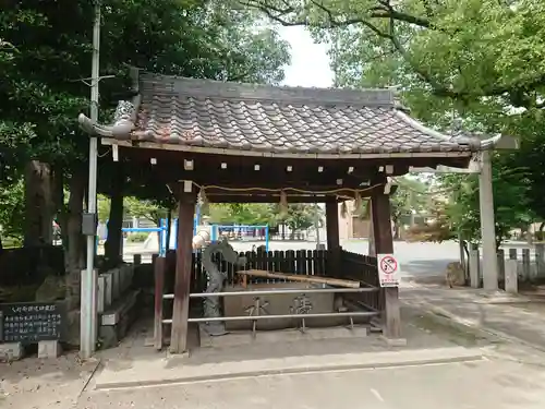 須佐之男社の手水舎