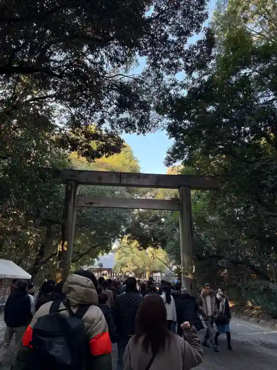 熱田神宮の{uncategorized: "未分類", other: "その他", undefined: "問題あり", building: "その他建物", grave: "お墓", sacred_gate: "鳥居", guardian: "狛犬", statue: "像", buddha: "仏像", history: "歴史", nature: "自然", garden: "庭園", animal: "動物", pagoda: "塔", temizu: "手水舎", mountain_gate: "山門・神門", sanctuary: "本殿・本堂", subordinate: "末社・摂社", art: "芸術", scenery: "景色", jizo: "地蔵", ema: "絵馬", goshuin: "御朱印", omikuji: "おみくじ", items: "授与品その他", amulet: "お守り", goshuincho: "御朱印帳", eats: "食事", festival: "お祭り", votive_dance: "神楽", shichigosan: "七五三参", wedding: "結婚式", experience: "体験その他", initially: "初詣", around: "周辺", anti_infection: "感染症対策"}