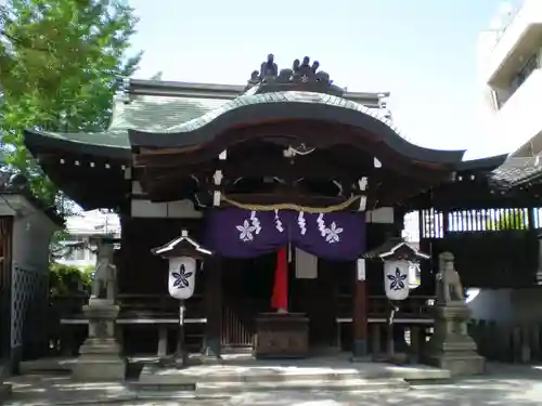 比賣許曾神社の本殿