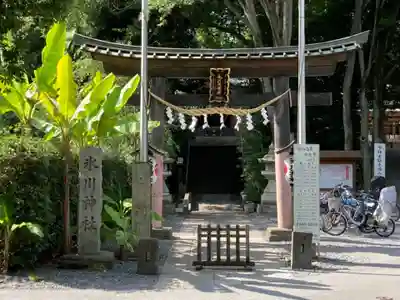 南沢氷川神社の鳥居