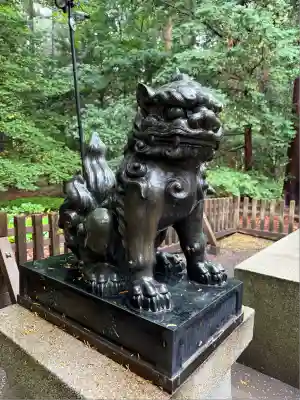 北海道神宮の狛犬