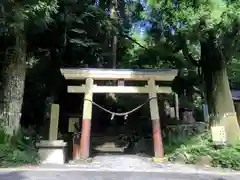 白鳥神社の鳥居