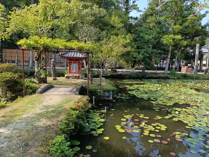 丹生大師 神宮寺の末社・摂社