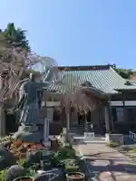 本勝寺の本殿・本堂